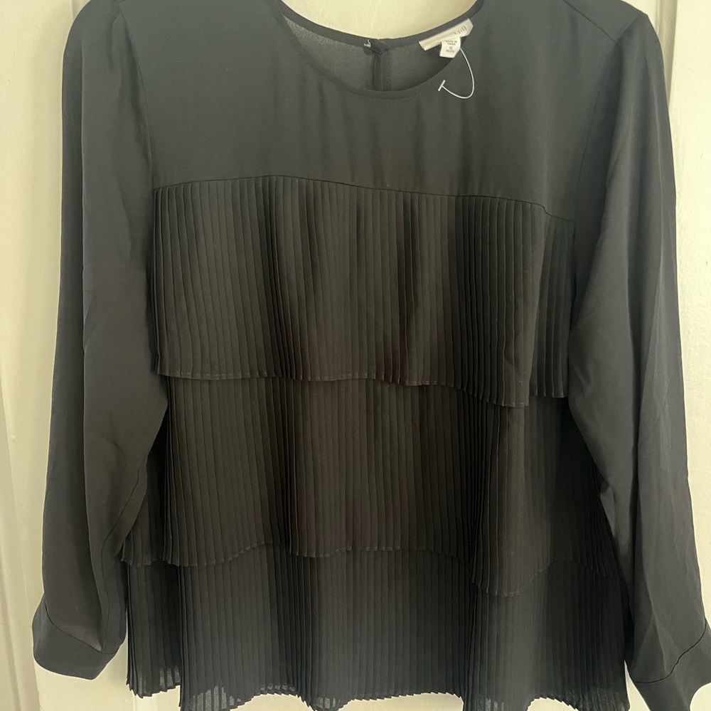 J. Jill Black Pleated Tiered Long-Sleeve Blouse